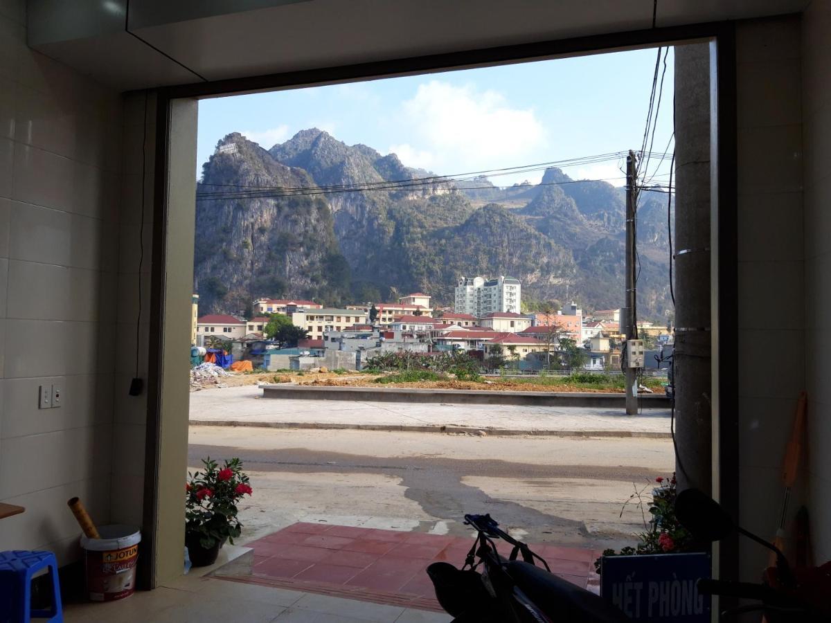 Nha Nghi T&T Hotel Dong Van  Exterior photo