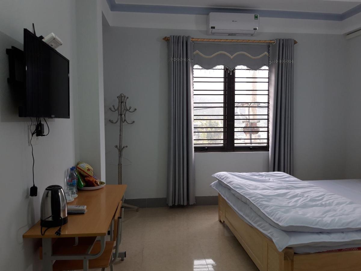 Nha Nghi T&T Hotel Dong Van  Exterior photo