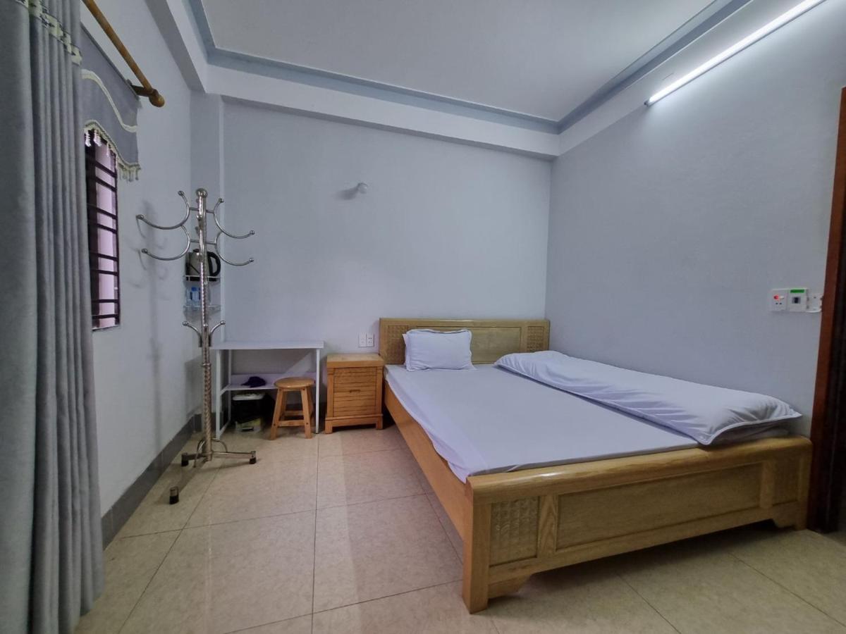Nha Nghi T&T Hotel Dong Van  Exterior photo